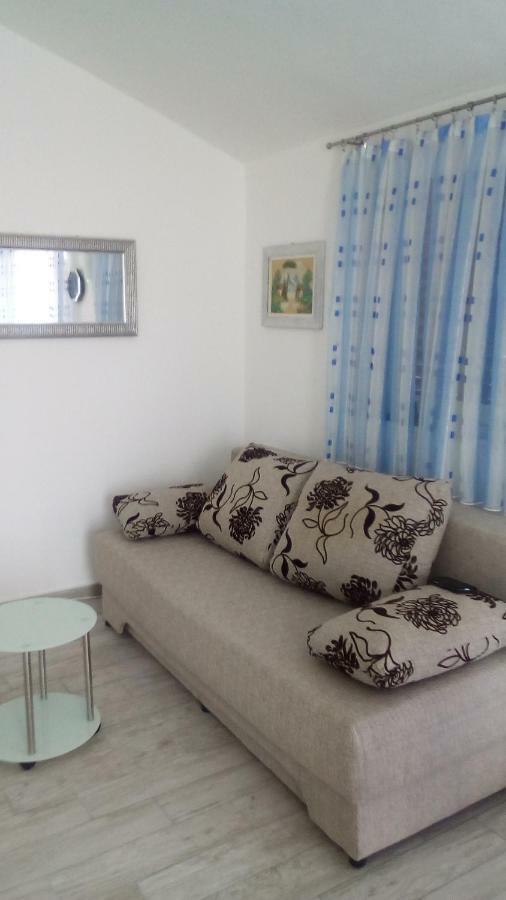 Apartment Tihana Равни Экстерьер фото