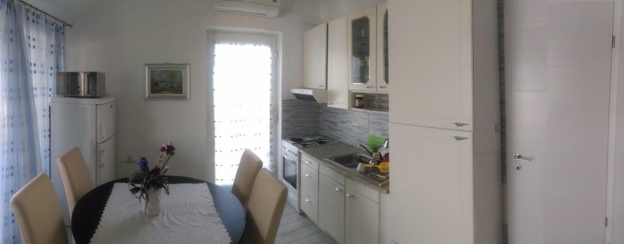 Apartment Tihana Равни Экстерьер фото